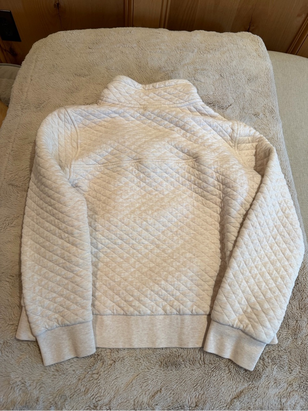 Patagonia Quilted Crewneck Pullover in Cream with Tan Accents - Picture 4 of 4